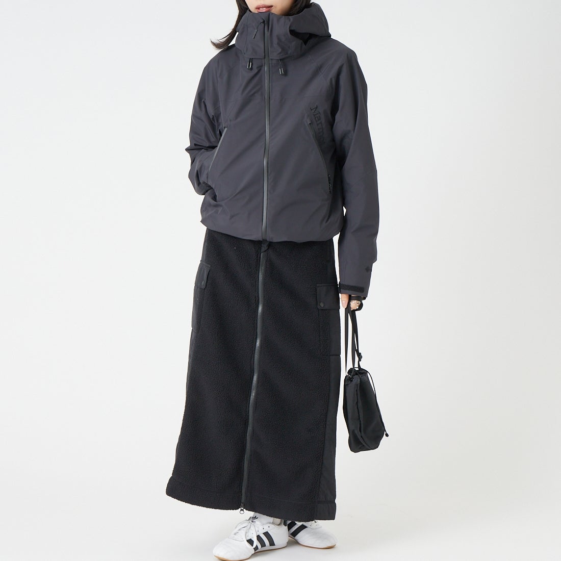 Marmot [マーモット] ゴアテックス フレイジャケット [MTSS26MRN001] BLACK &&モデル身長：162cm 着用サイズ：S&&