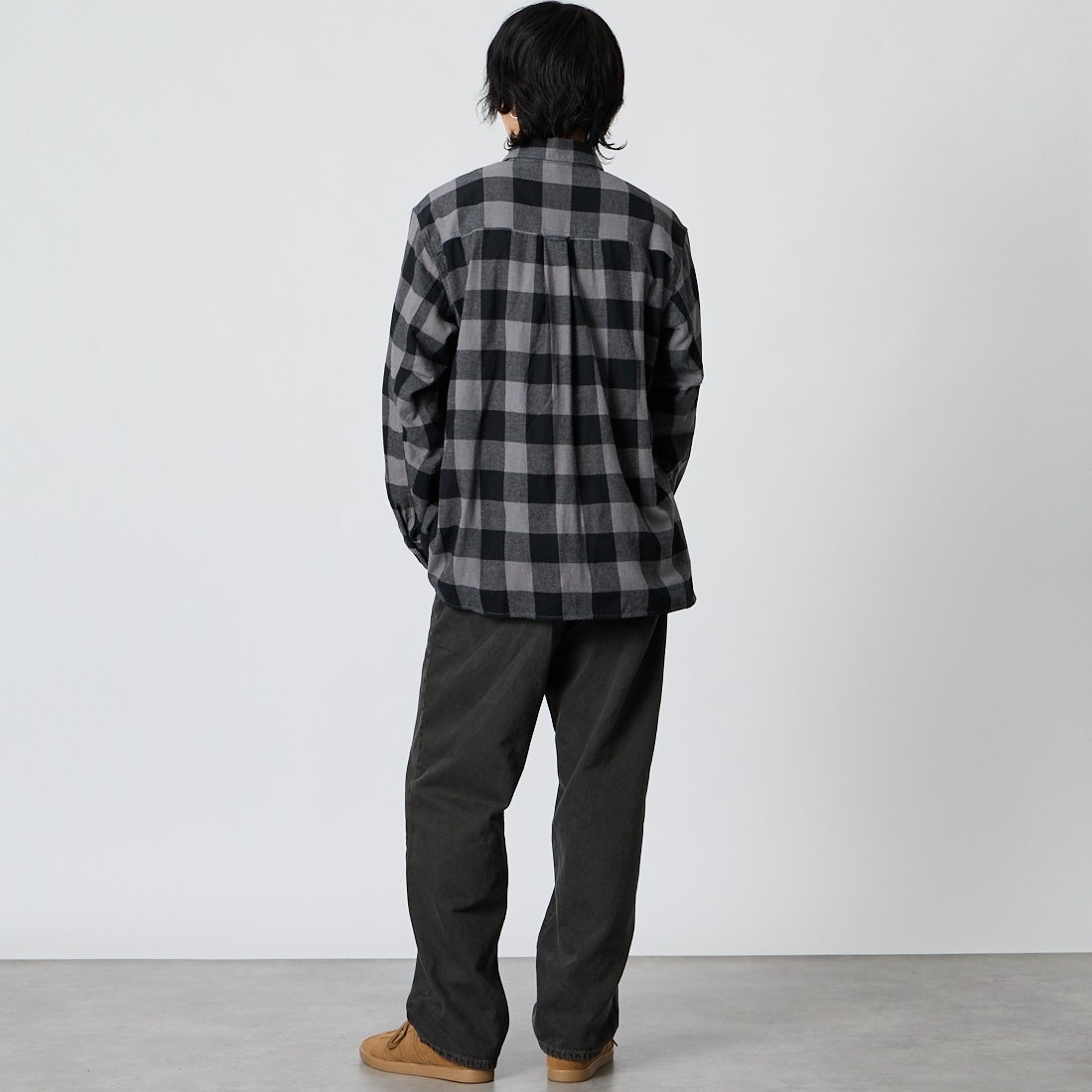 NANGA [ナンガ] バッファローチェック ダブルポケットシャツ [N2620-1I060A] BLK &&モデル身長：177cm 着用サイズ：M&&
