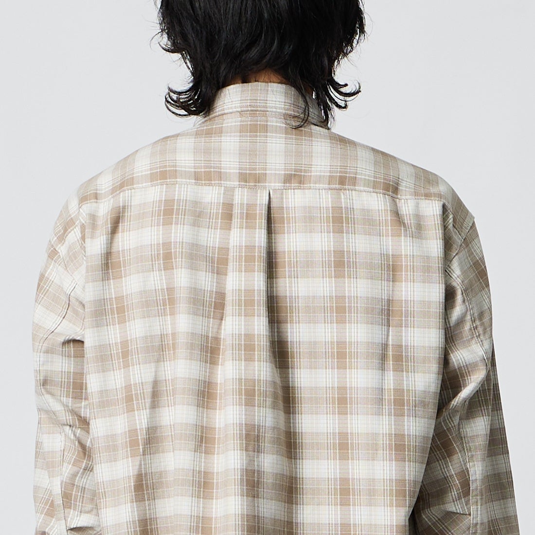 NANGA [ナンガ] グリッドタータン キャンプシャツ [N2620-1I059A] BEG &&モデル身長：177cm 着用サイズ：M&&