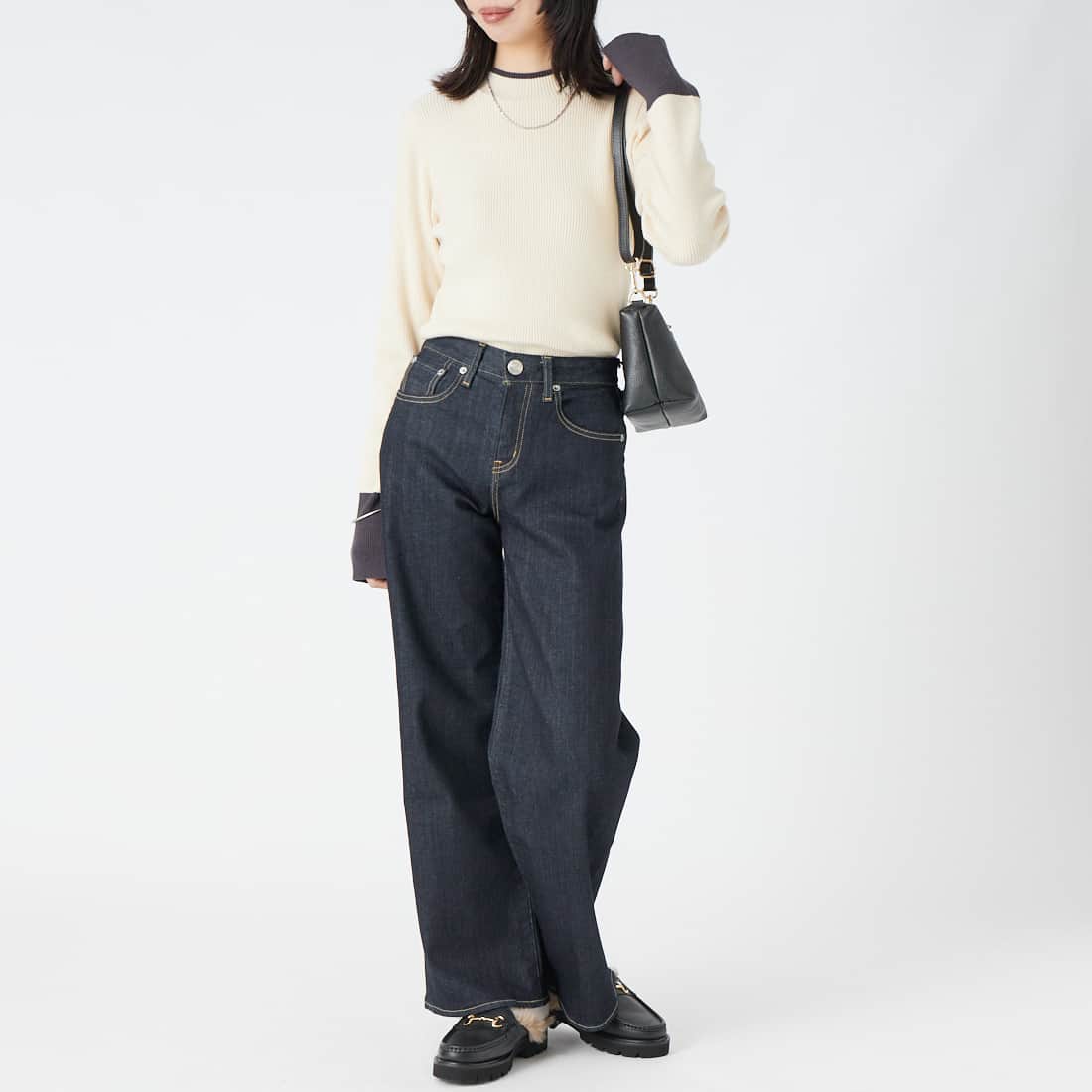 Maison de L'allure [メゾン ドゥ ラリュール] 配色リブプルオーバー [M23121008-1] 02 OFF/CCL &&モデル身長：162cm 着用サイズ：F&&