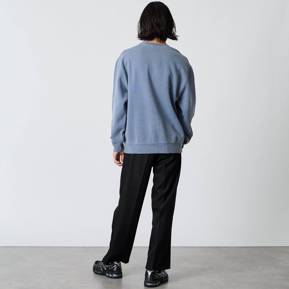 A.P.C. [アー・ペー・セー] Fernando スウェットシャツ [SWEATSHIRT-FERNANDO] 35 BLUE GR &&モデル身長：175cm 着用サイズ：M&&