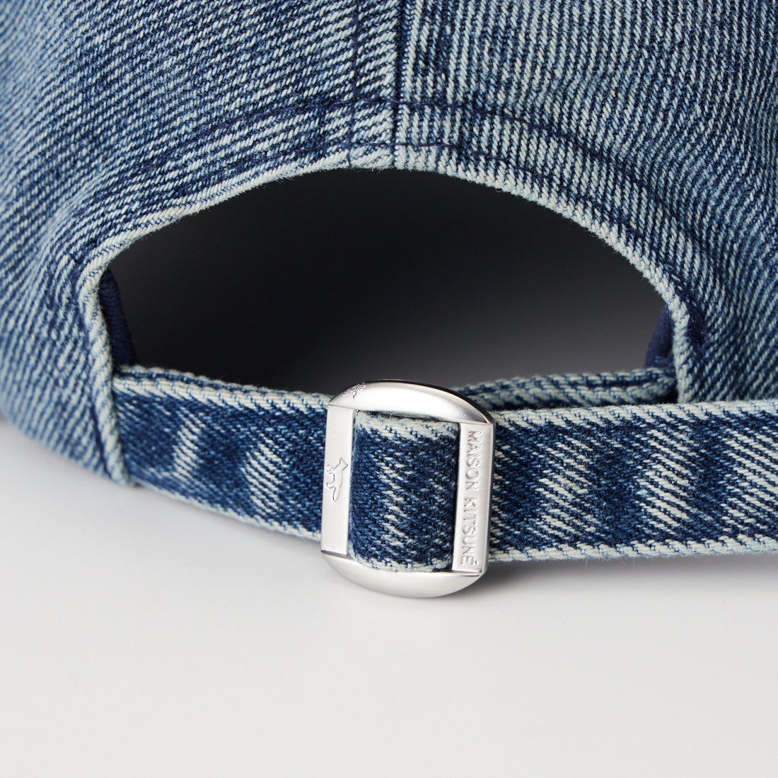 MAISON KITSUNE [メゾン キツネ] プロフィールフォックスキャップ [MRUAH04WD4025] 0603 INDIG