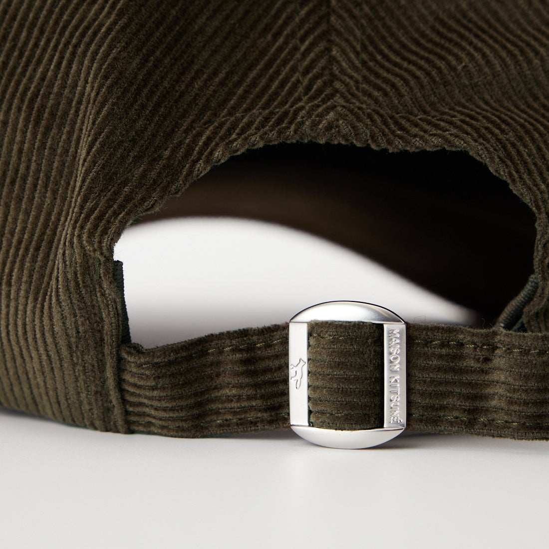 MAISON KITSUNE [メゾン キツネ] コーデュロイキャップ [MRUAH02WW9141] 0549 COBBL