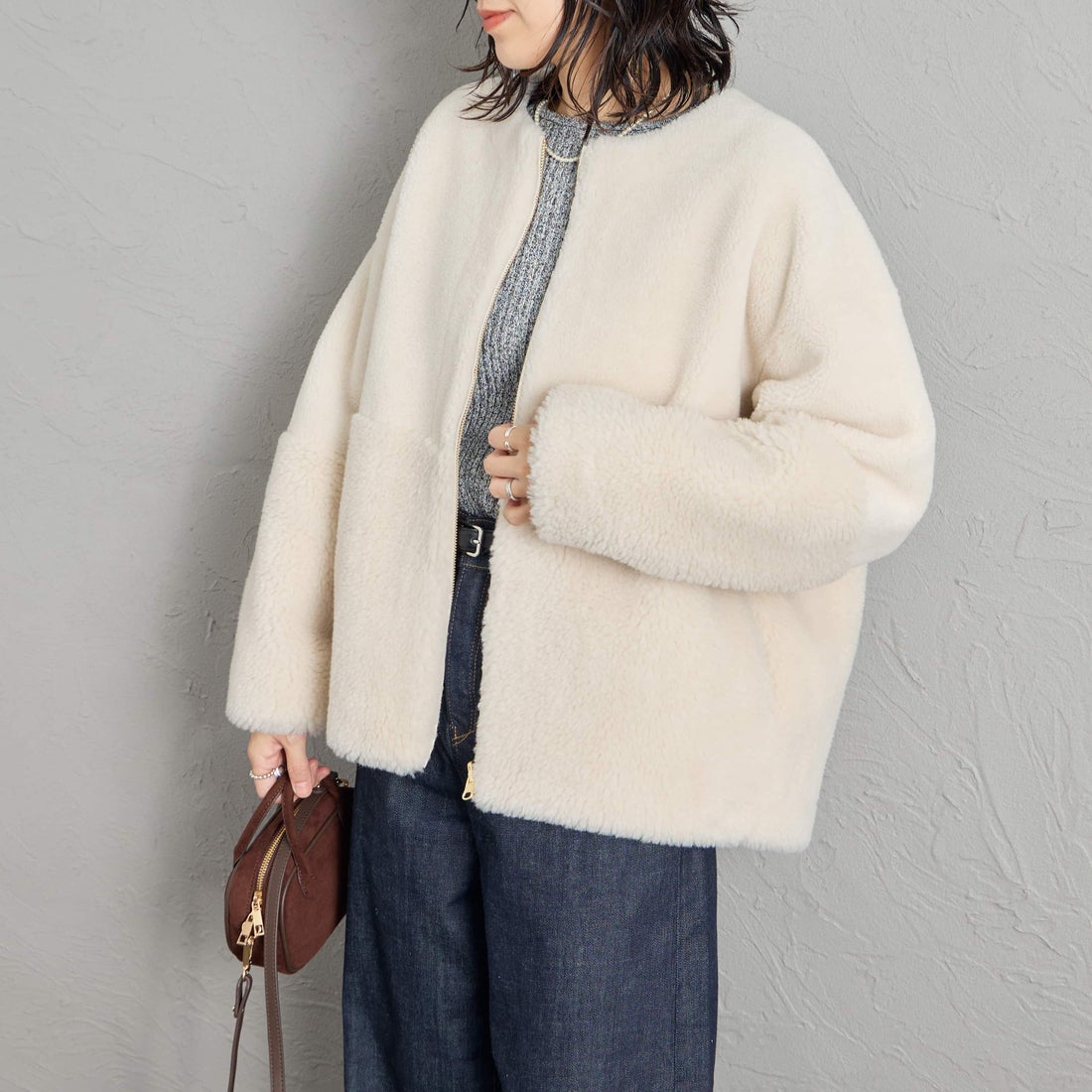 OFF WHITE&&モデル身長：160cm 着用サイズ：F&&