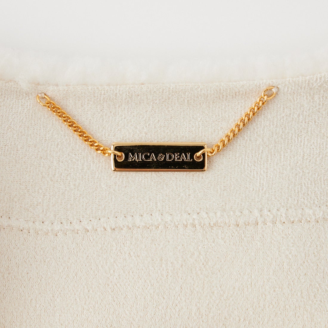 MICA&DEAL [マイカアンドディール] リバーシブルノーカラーボアコート [0126407320] OFF WHITE