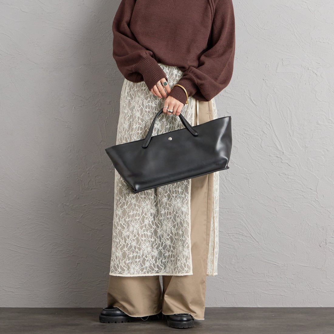 ARTESANOS [アルテサノス] ポーチ付レザートートバッグ [EX-3725-LE] NEGRO