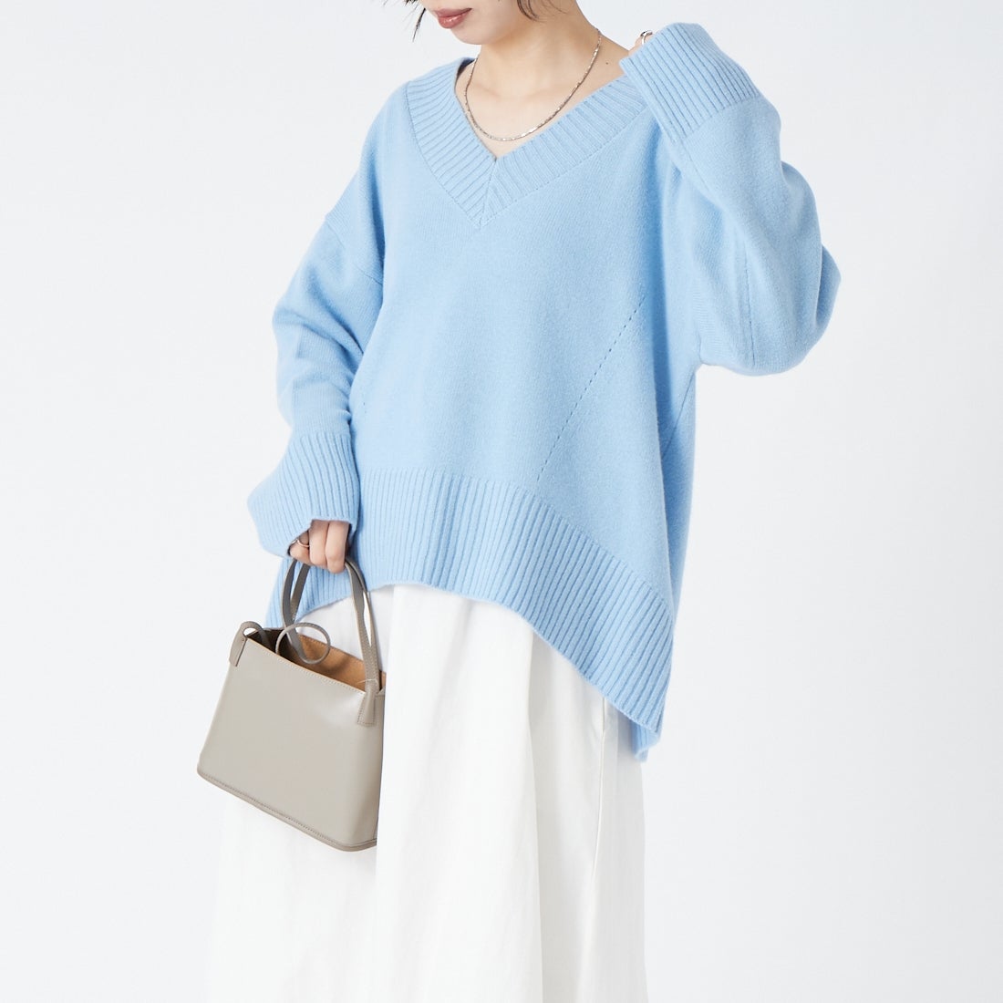 USINE [ユジーヌ] Vネックウールニット [11269844] ｻｯｸｽ &&モデル身長：162cm 着用サイズ：F&&