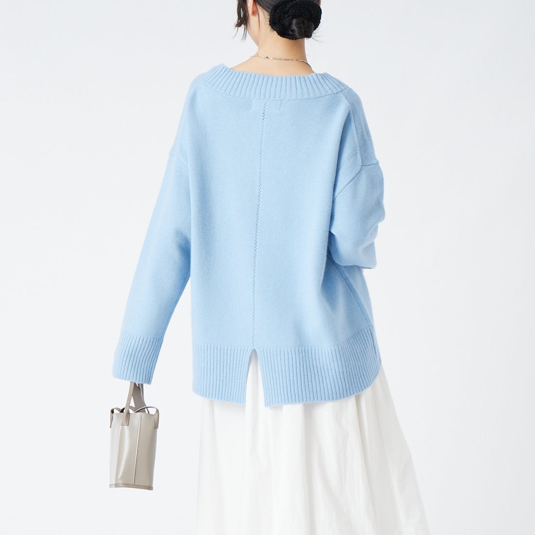 USINE [ユジーヌ] Vネックウールニット [11269844] ｻｯｸｽ &&モデル身長：162cm 着用サイズ：F&&