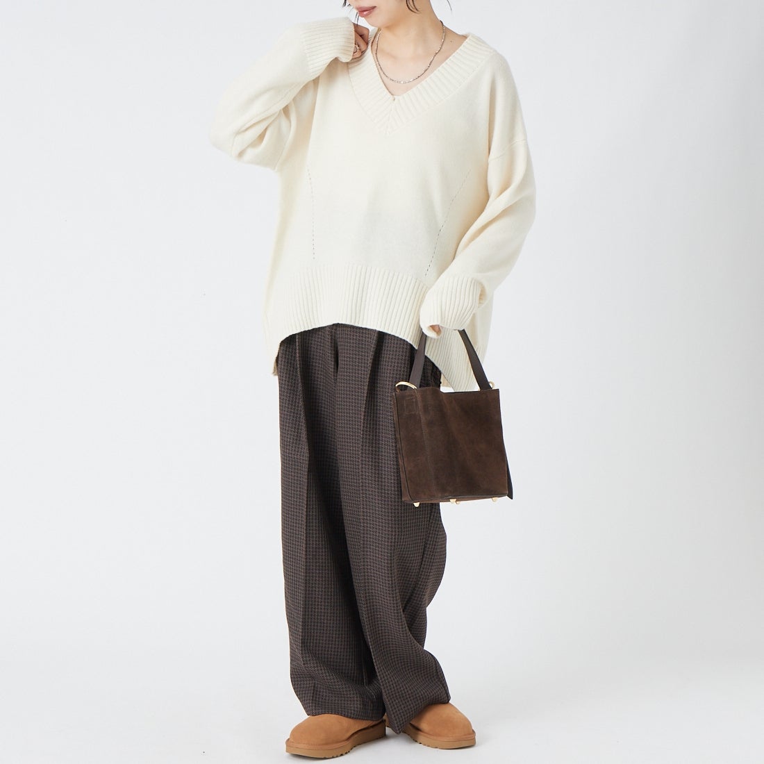 USINE [ユジーヌ] Vネックウールニット [11269844]ｵﾌ &&モデル身長：162cm 着用サイズ：F&&