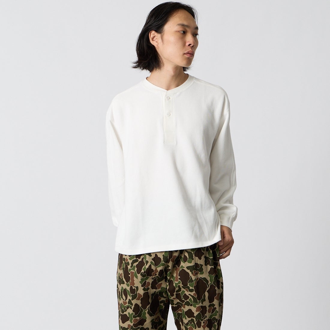 WHITE&&モデル身長：175cm 着用サイズ：M&&