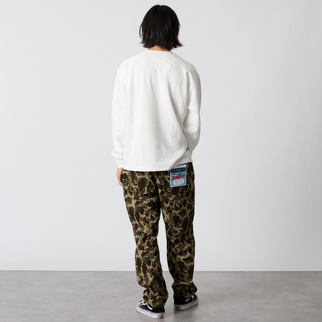 SCREEN STARS [スクリーンスターズ] 別注 スウェットライクヘンリーネックニット [2623-SB32-JF]WHITE &&モデル身長：175cm 着用サイズ：M&&