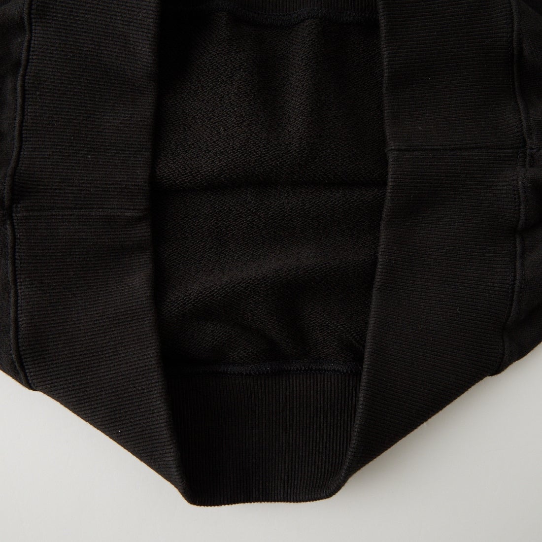 NEW VINTAGE GOLF [ニュービンテージゴルフ] 別注 プリントクルーネックスウェット [NVG-0608-JF] BLK/YELLOW