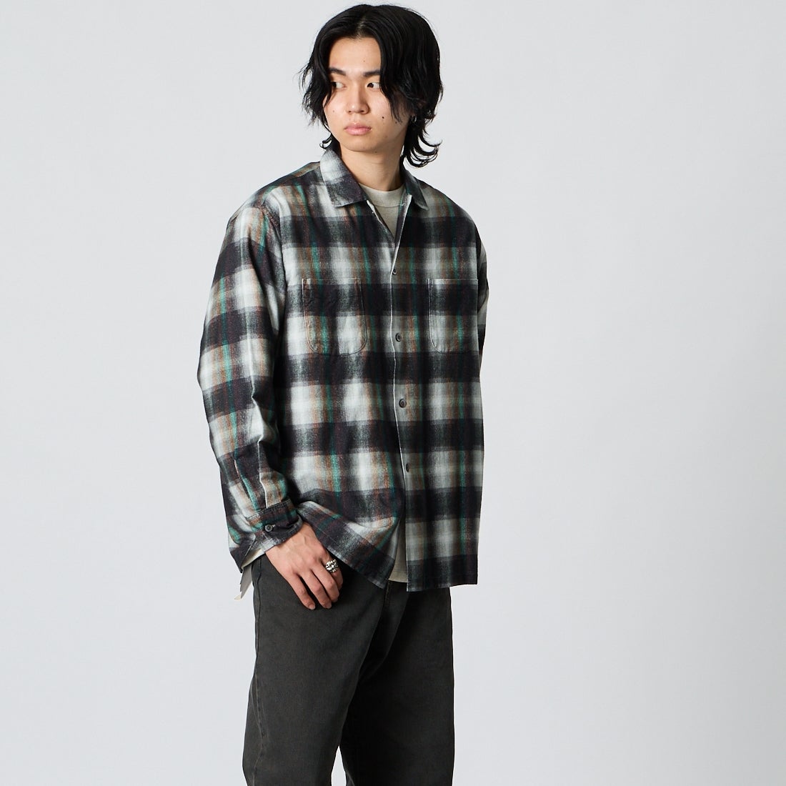 DAN RIVER [ダンリバー] 別注 プリントネルダブルポケットボックスシャツ [DR26F002-JF]GREEN CHK &&モデル身長：177cm 着用サイズ：M&&