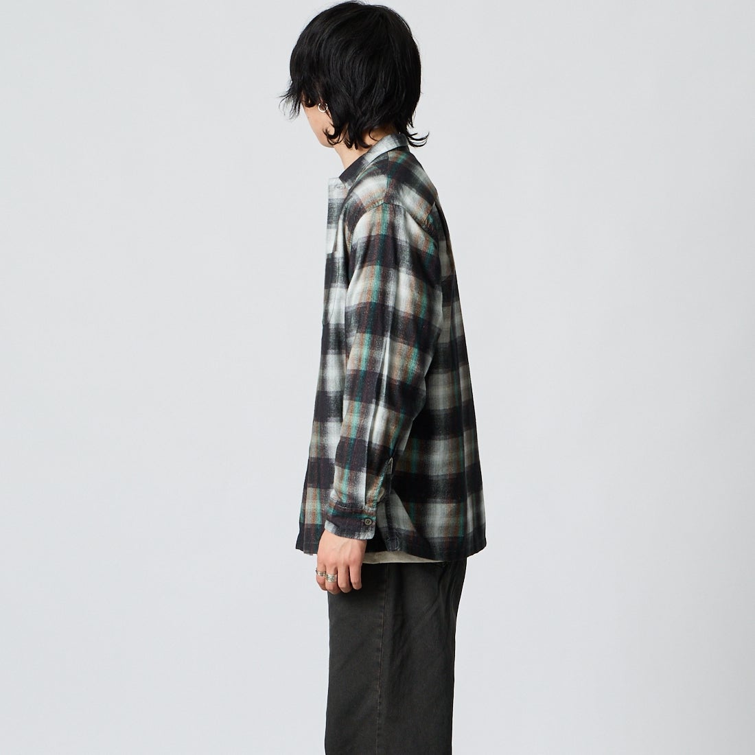 DAN RIVER [ダンリバー] 別注 プリントネルダブルポケットボックスシャツ [DR26F002-JF]GREEN CHK &&モデル身長：177cm 着用サイズ：M&&