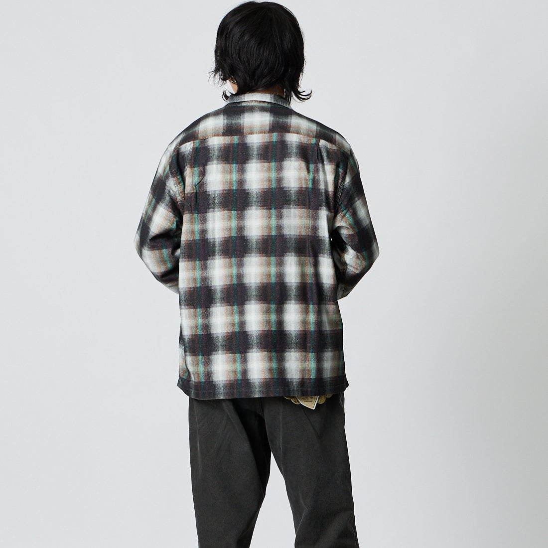 DAN RIVER [ダンリバー] 別注 プリントネルダブルポケットボックスシャツ [DR26F002-JF]GREEN CHK &&モデル身長：177cm 着用サイズ：M&&