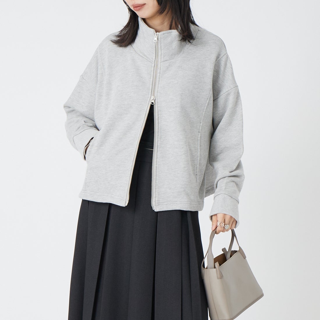 821 ﾓｸｸﾞﾚｰ&&モデル身長：162cm 着用サイズ：F&&