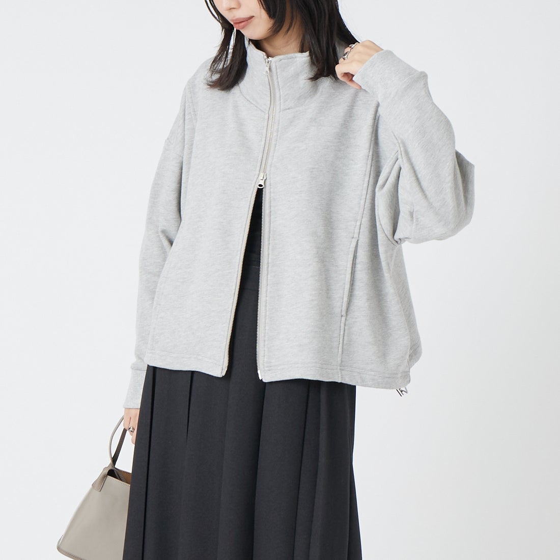 Jf Ready Made [ジェイエフレディメイド] 裏毛ジップブルゾン [3206101] 821 ﾓｸｸﾞﾚｰ &&モデル身長：162cm 着用サイズ：F&&