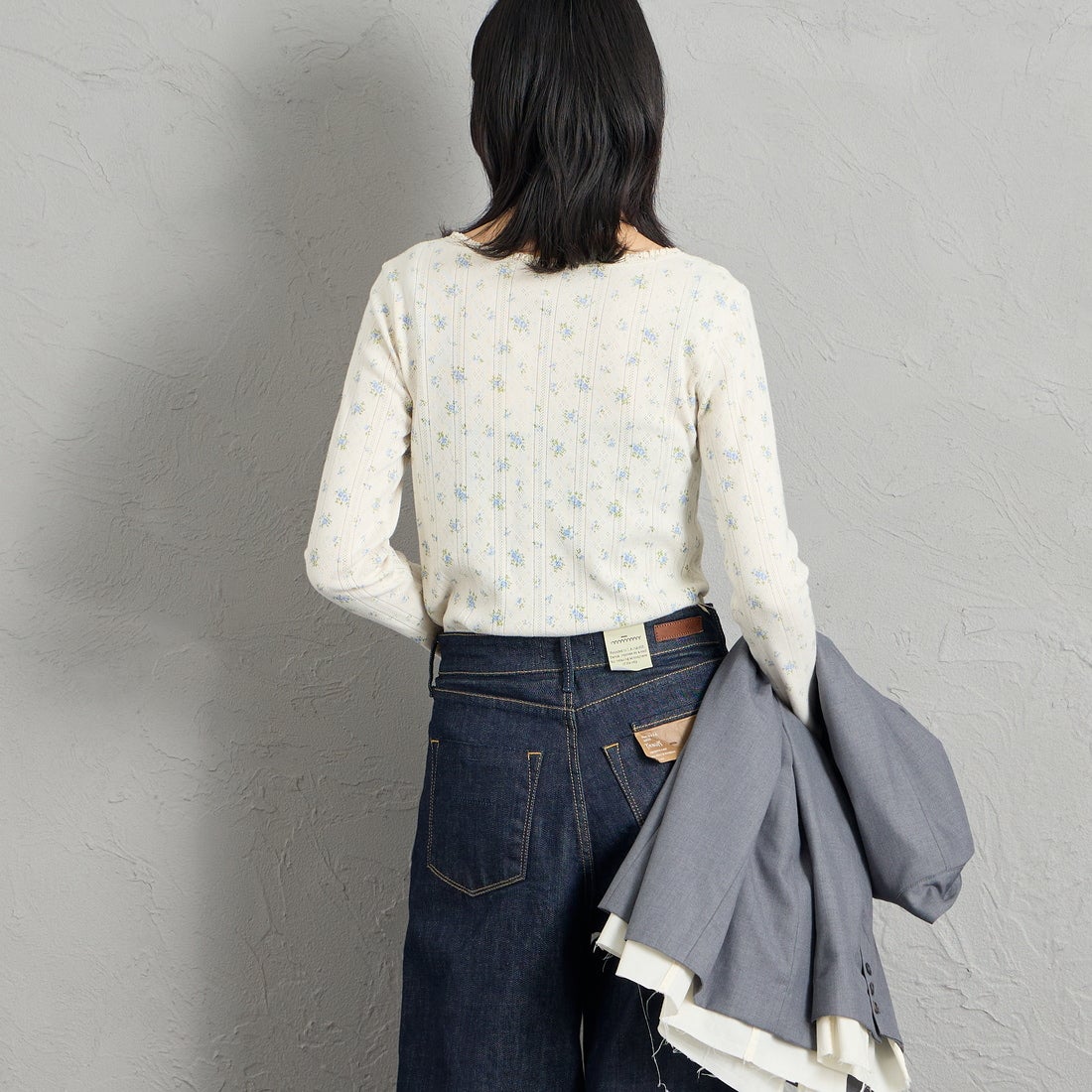 JE MORGAN [ジェイイーモーガン] レーストリミングカットソー [JG026-59S] 83 NAT/BLU &&モデル身長：162cm 着用サイズ：F&&