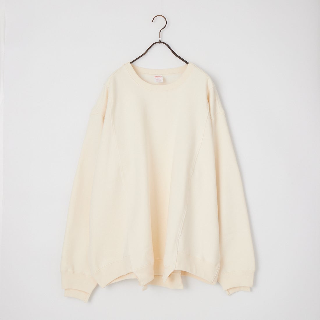 01 WHITE