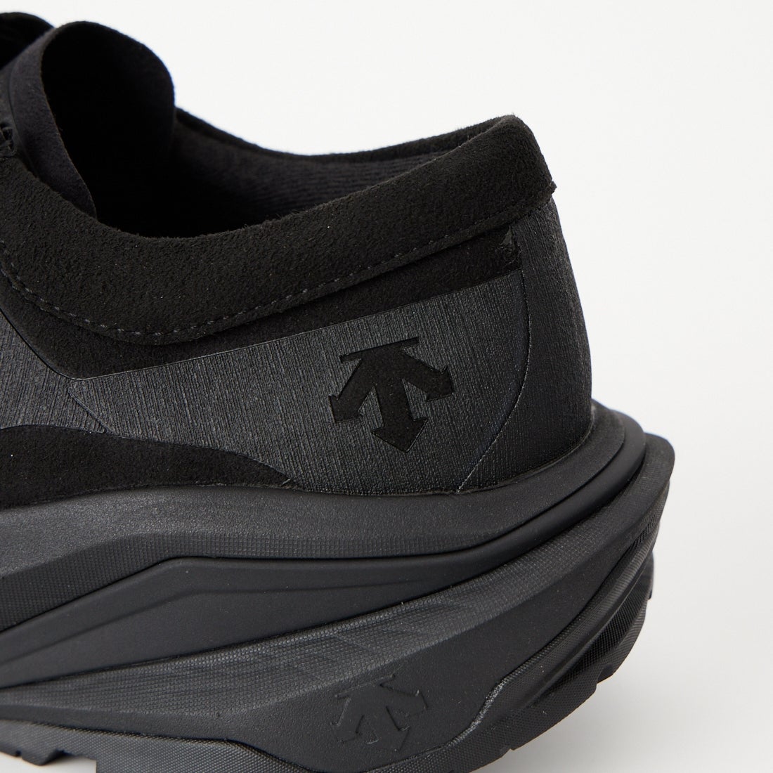 DESCENTE ALLTERRAIN [デサントオルテライン] トレックガード [DU6FSN03UZ] BKGY