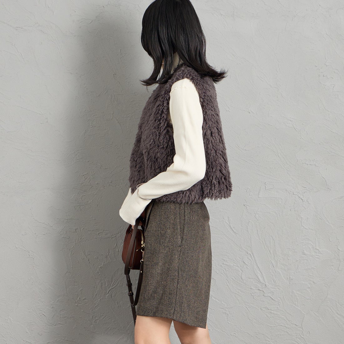 le glazik [ルグラジック] エコファージレ [LG-B0423FPT] DK.GREY &&モデル身長：162cm 着用サイズ：36&&