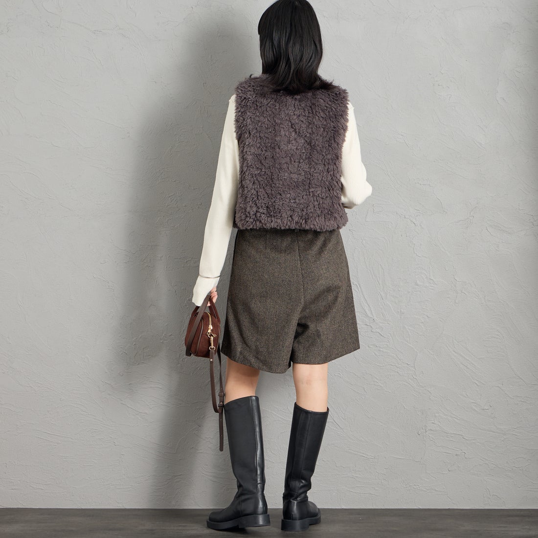 le glazik [ルグラジック] エコファージレ [LG-B0423FPT] DK.GREY &&モデル身長：162cm 着用サイズ：36&&