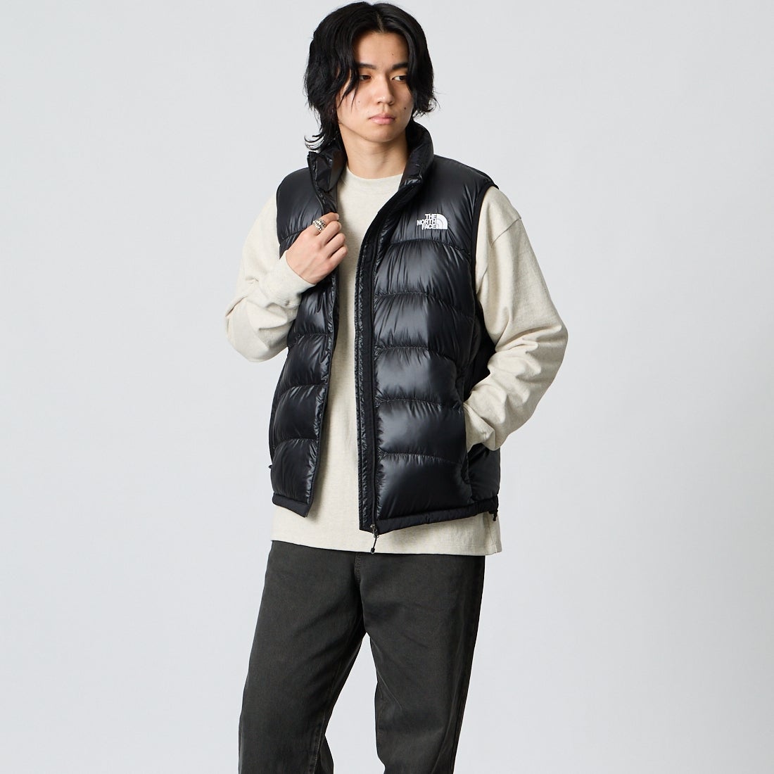 THE NORTH FACE [ザ ノースフェイス] アコンカグアベスト [ND92452] K &&モデル身長：177cm 着用サイズ：M&&