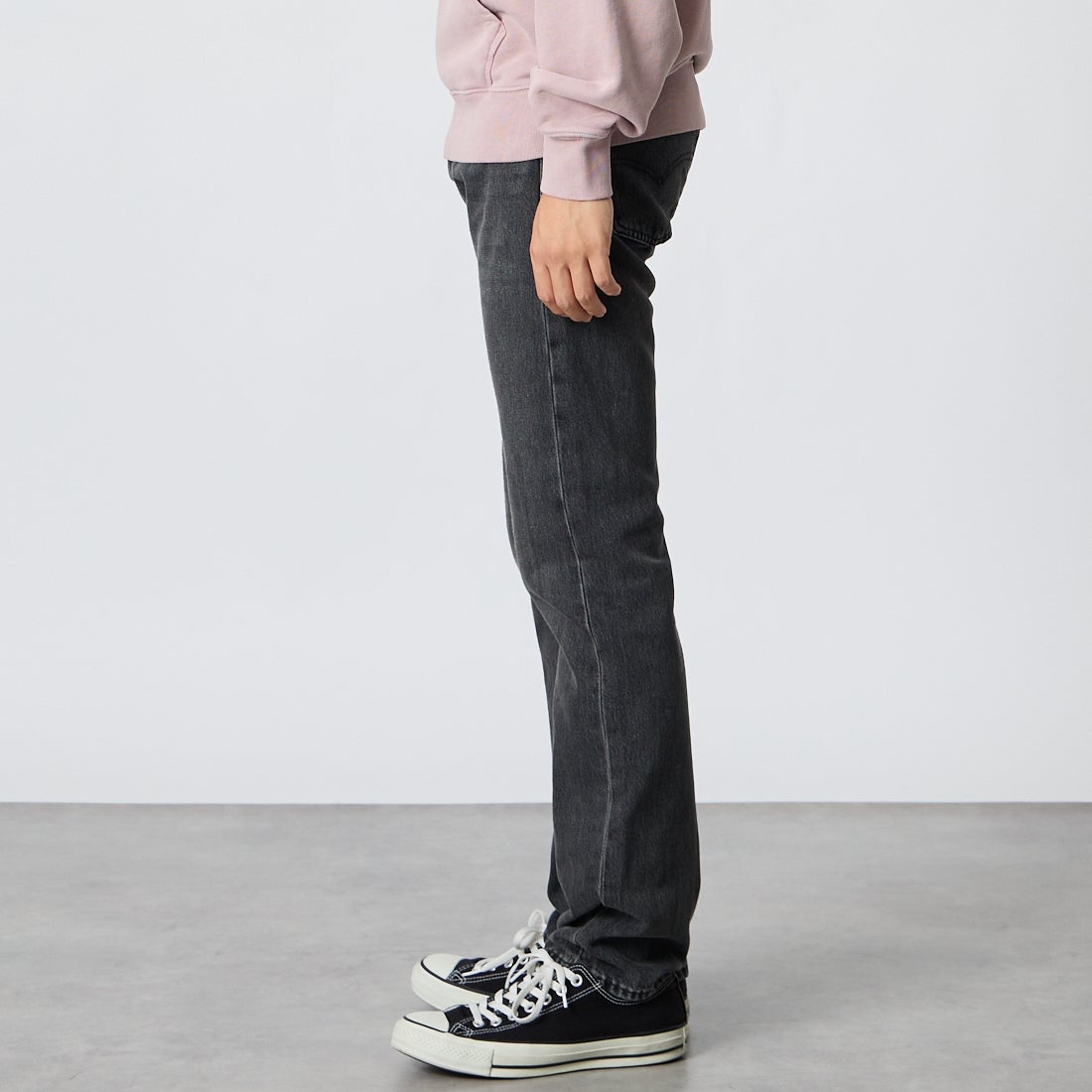 LEVI'S [リーバイス] 501 オリジナルジーンズ [00501-37] 83 OAK NIG &&モデル身長：175cm 着用サイズ：28&&