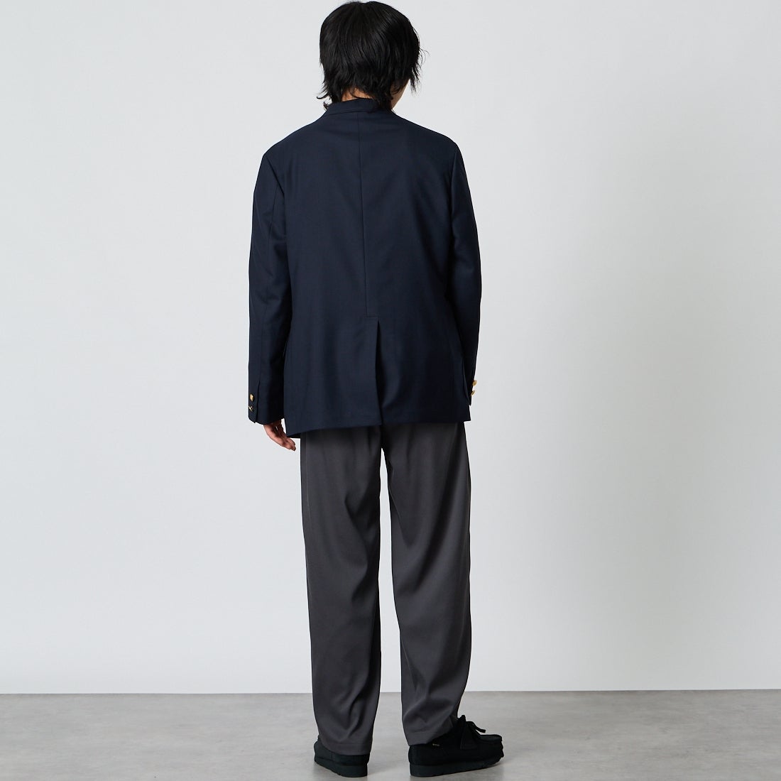 J.PRESS [ジェイプレス] バギーフィットシングルブレストブレザー [BZ-OA-LW-0002] NAVY 075 &&モデル身長：177cm 着用サイズ：38&&