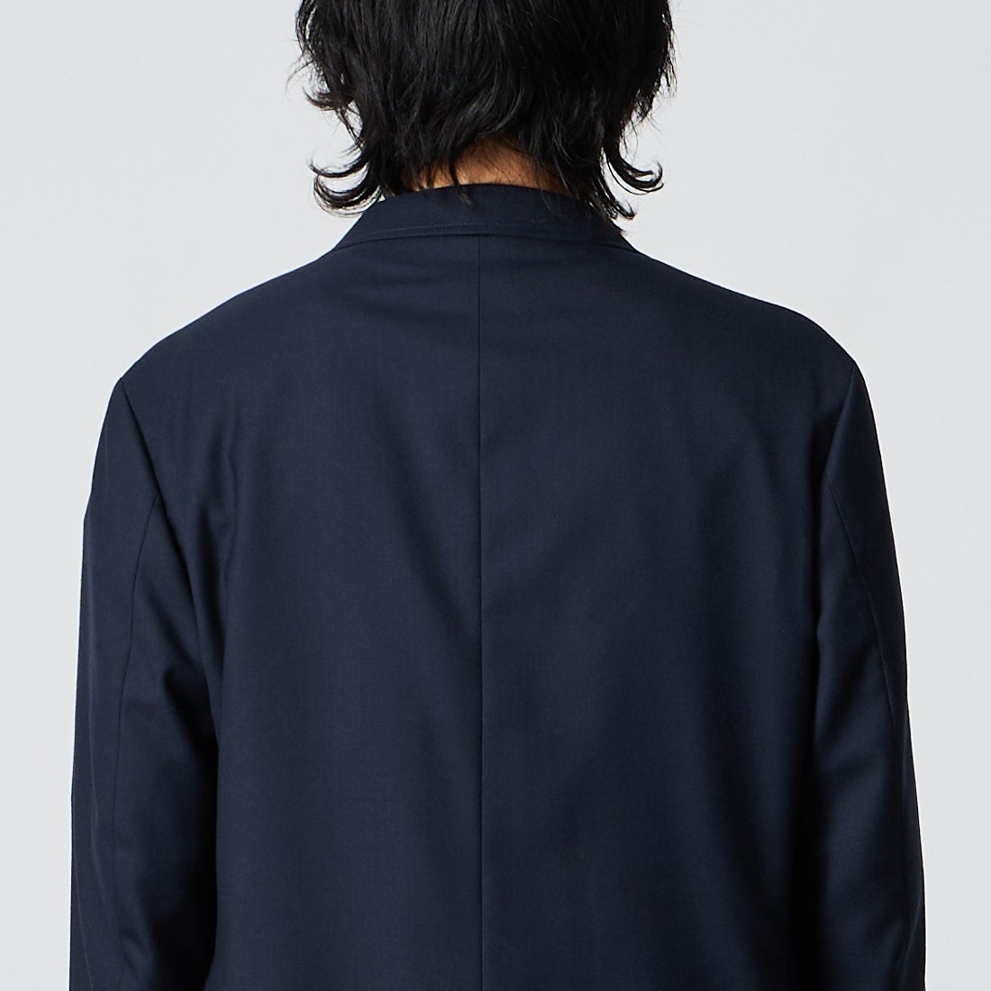 J.PRESS [ジェイプレス] バギーフィットシングルブレストブレザー [BZ-OA-LW-0002] NAVY 075 &&モデル身長：177cm 着用サイズ：38&&