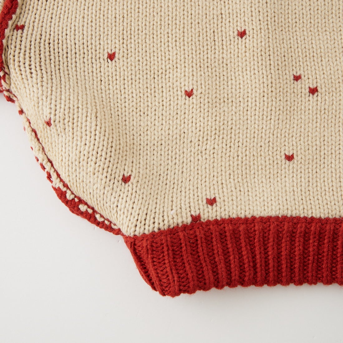WILLFULLY [ウィルフリー] ショート ハートドットジャカード リバーシブルニットカーディガン [2622-NT-20] RED/TAN
