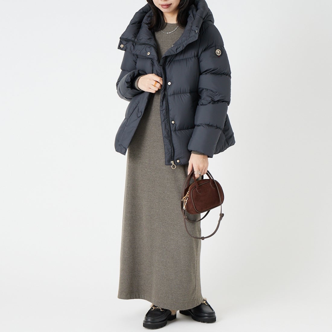 CAPE HORN [ケープホーン] ESQUEL / エスケル ダウンジャケット [D2542] 500 BLACK &&モデル身長：162cm 着用サイズ：40&&
