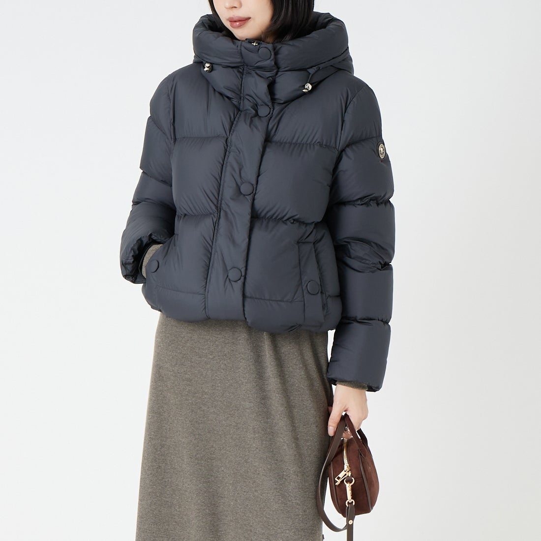 CAPE HORN [ケープホーン] ESQUEL / エスケル ダウンジャケット [D2542] 500 BLACK &&モデル身長：162cm 着用サイズ：40&&