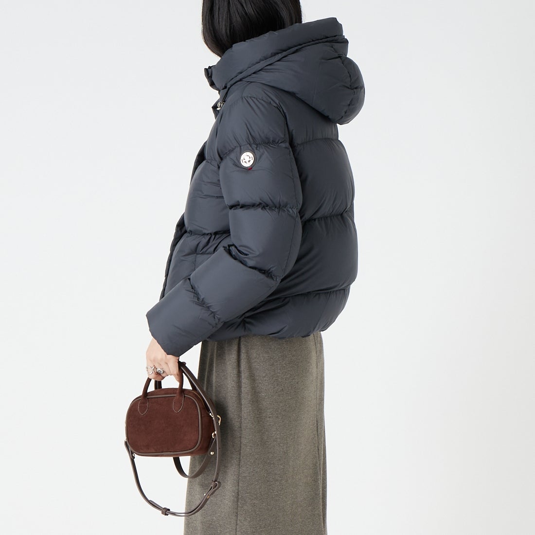 CAPE HORN [ケープホーン] ESQUEL / エスケル ダウンジャケット [D2542] 500 BLACK &&モデル身長：162cm 着用サイズ：40&&