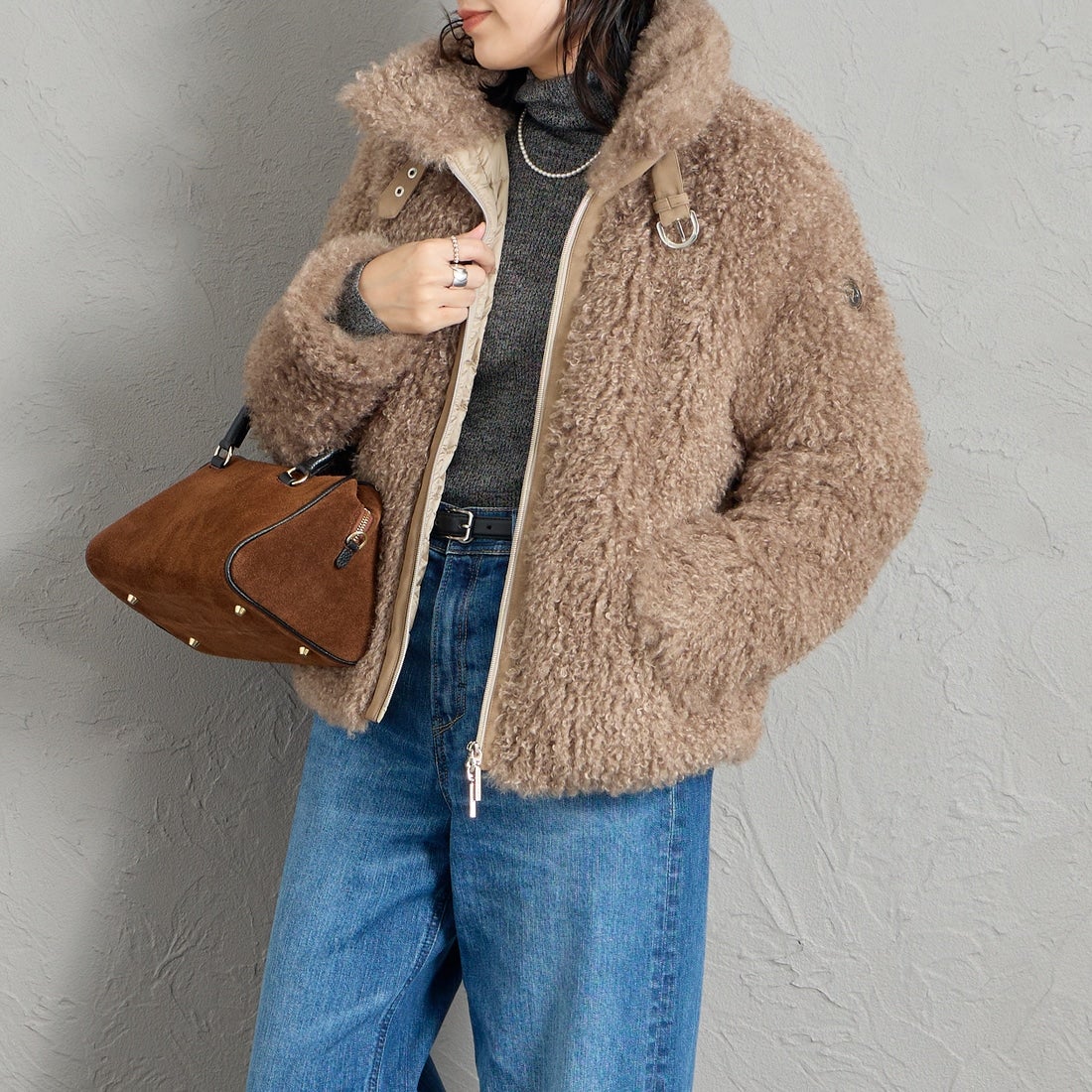 CAPE HORN [ケープホーン] YAPE / ヤペ ショートファージャケット [D2580] 110 SPUGNO &&モデル身長：160cm 着用サイズ：40&&