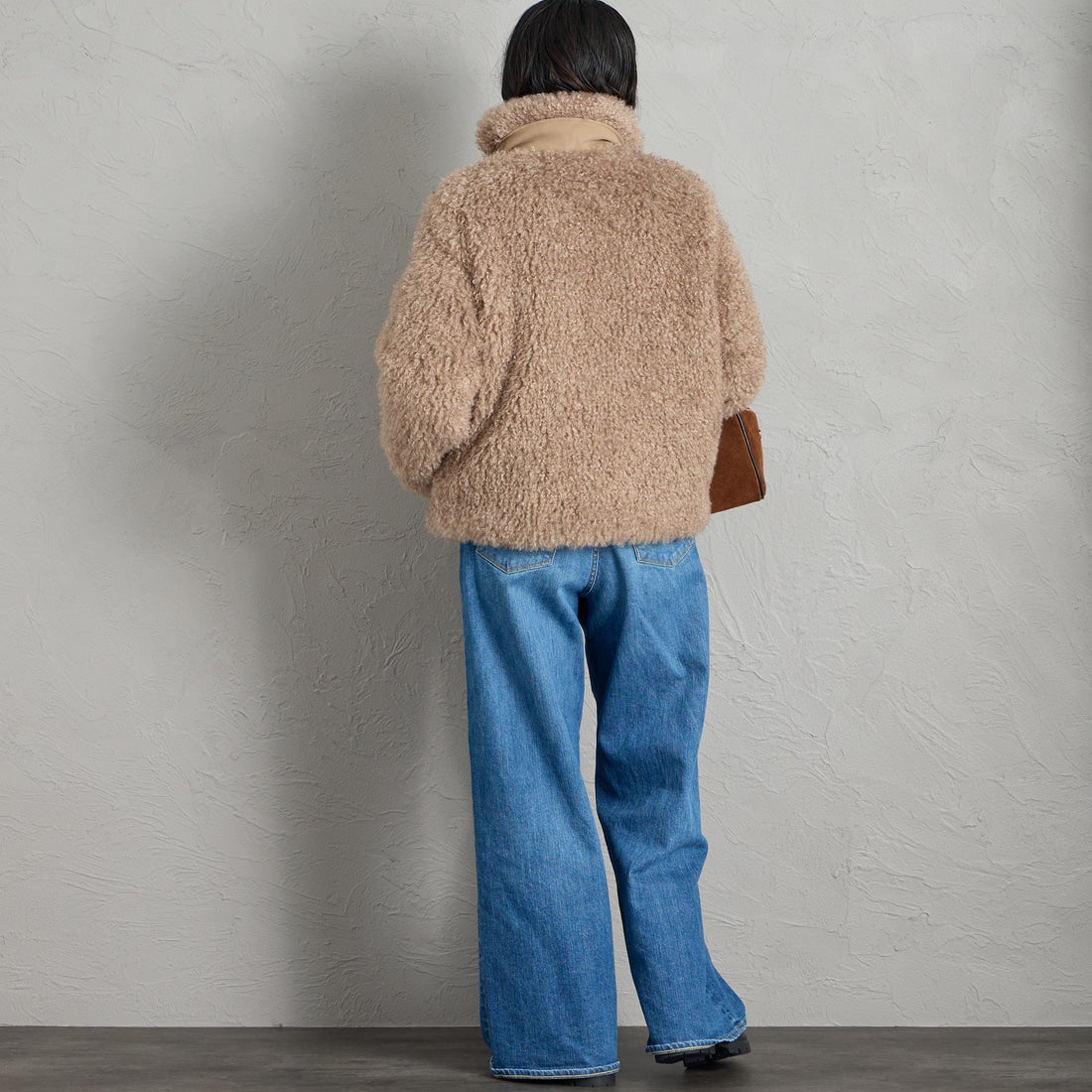 CAPE HORN [ケープホーン] YAPE / ヤペ ショートファージャケット [D2580] 110 SPUGNO &&モデル身長：160cm 着用サイズ：40&&