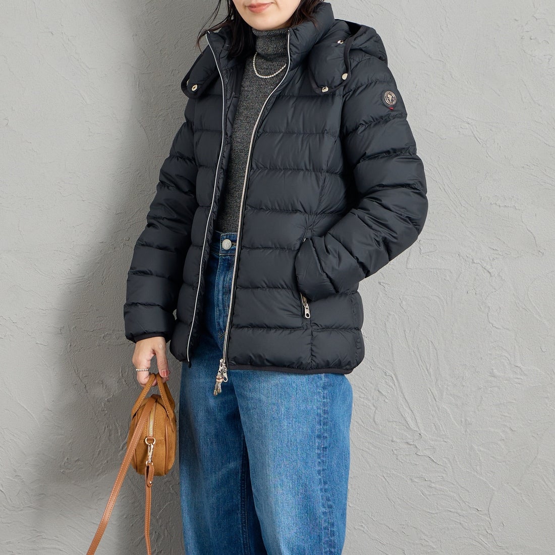 CAPE HORN [ケープホーン] MATT STELLA / マット ステラ ダウンジャケット [D2560] 501 BLACK &&モデル身長：160cm 着用サイズ：42&&
