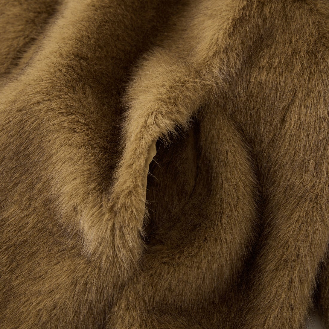 CAPE HORN [ケープホーン] ISLUGA / イスルガ ショートファージャケット [D2596] 118 KAKI