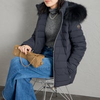 501 BLACK&&モデル身長：160cm 着用サイズ：44&&