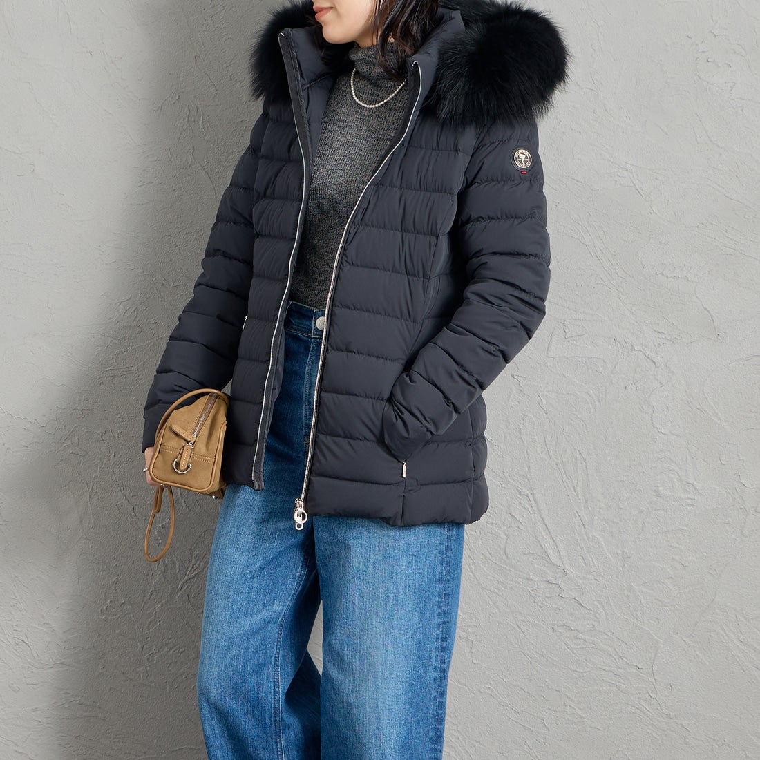 CAPE HORN [ケープホーン] SALTA MURMASKY / サルタ マーマスキー ダウンジャケット [D2576] 501 BLACK &&モデル身長：160cm 着用サイズ：44&&