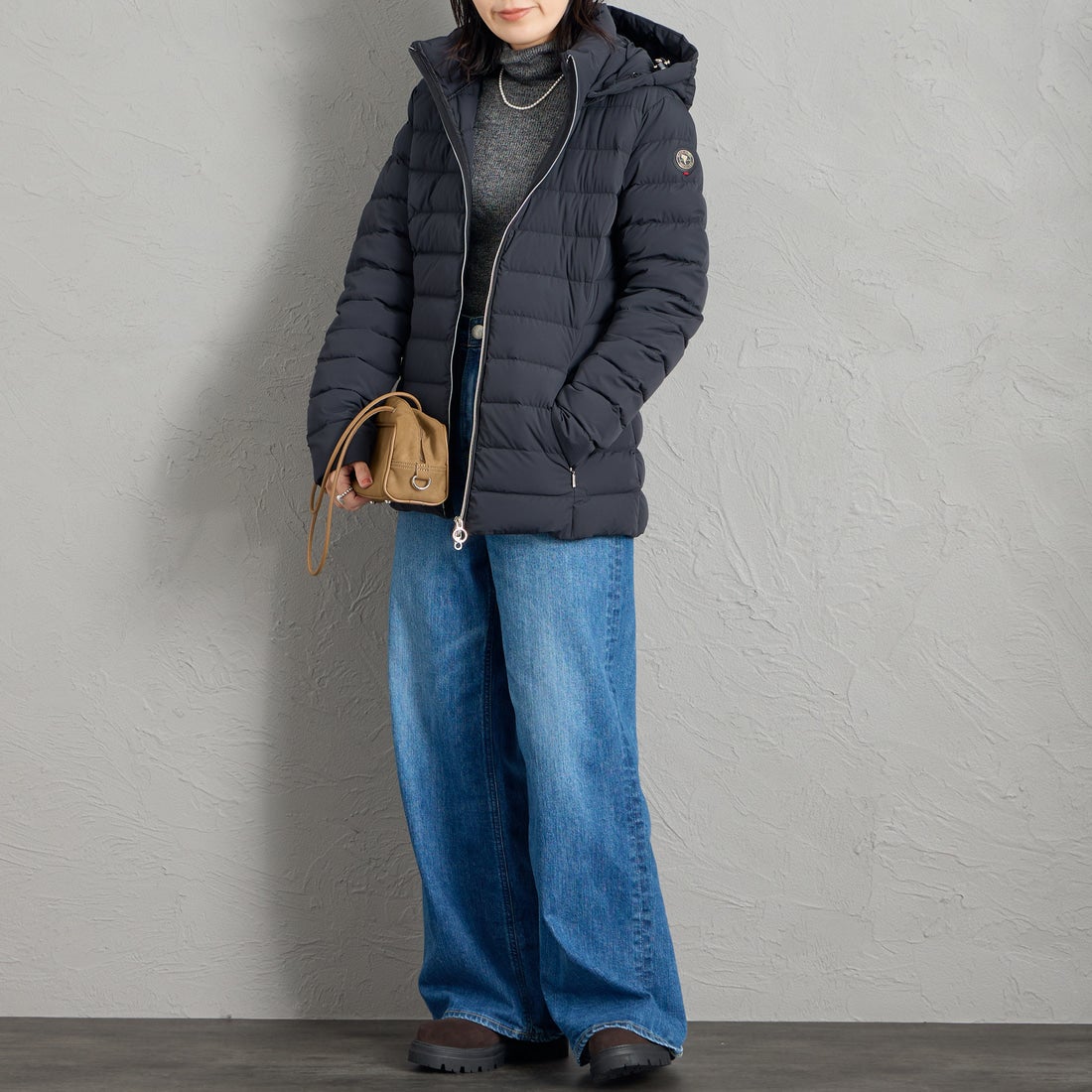 CAPE HORN [ケープホーン] SALTA MURMASKY / サルタ マーマスキー ダウンジャケット [D2576] 501 BLACK &&モデル身長：160cm 着用サイズ：44&&