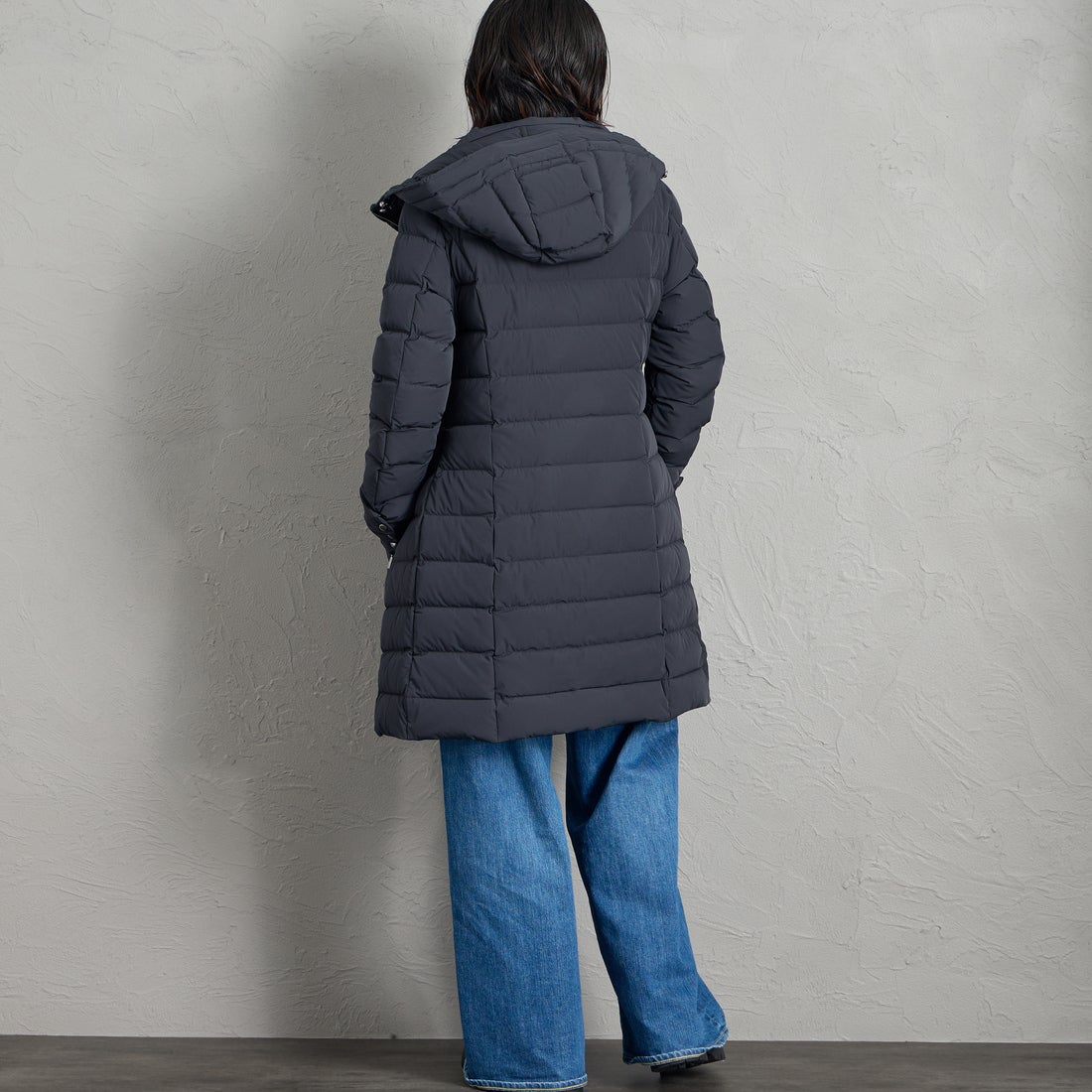 CAPE HORN [ケープホーン] SANTACRUZ / サンタクルーズ ダウンコート [D2570] 500 BLACK &&モデル身長：160cm 着用サイズ：44&&