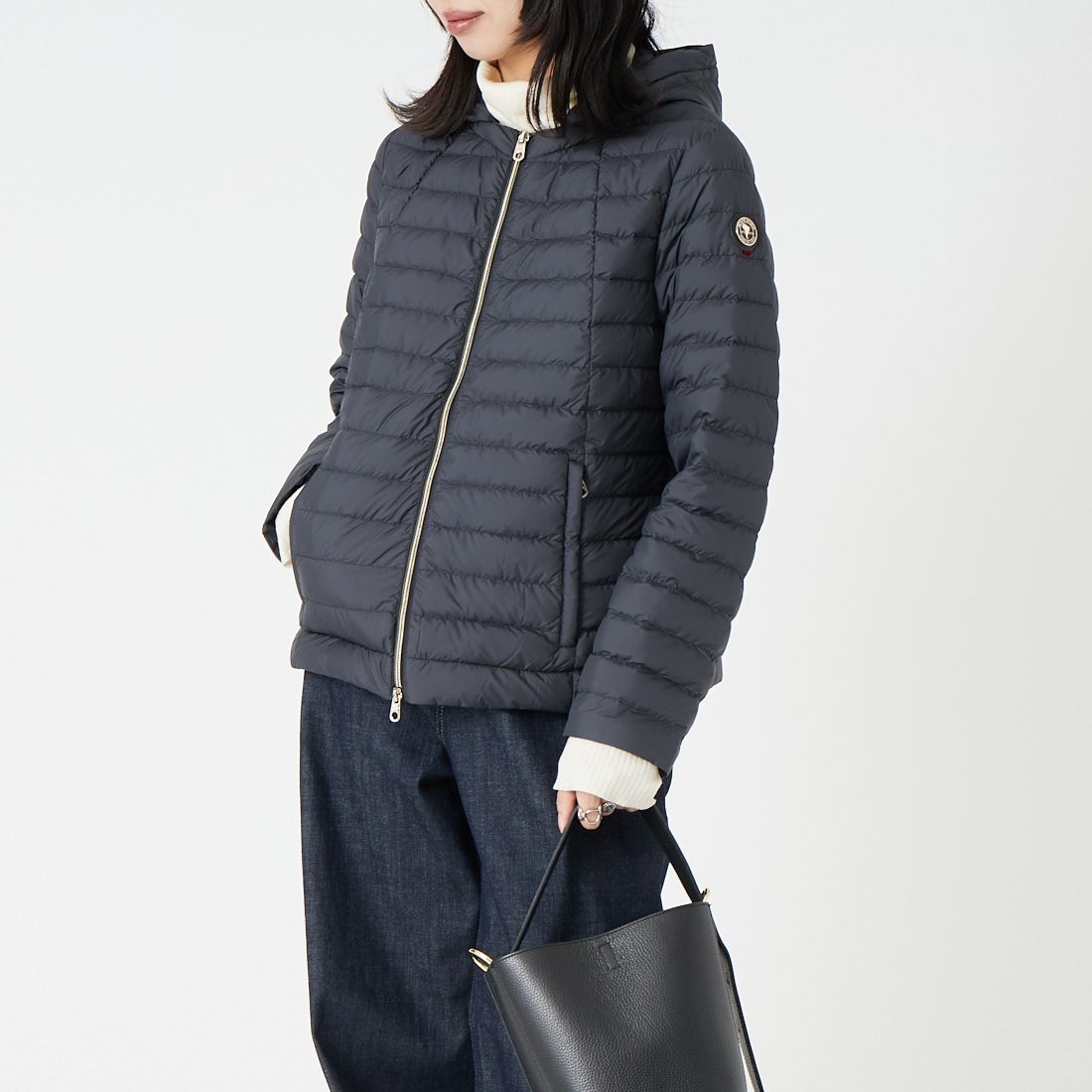 501 BLACK&&モデル身長：162cm 着用サイズ：40&&