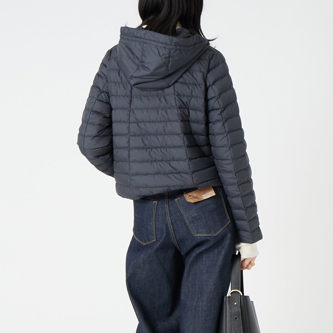 CAPE HORN [ケープホーン] USHUAIA / ウシュアイア フーデッド ダウンジャケット [D2543] 501 BLACK &&モデル身長：162cm 着用サイズ：40&&