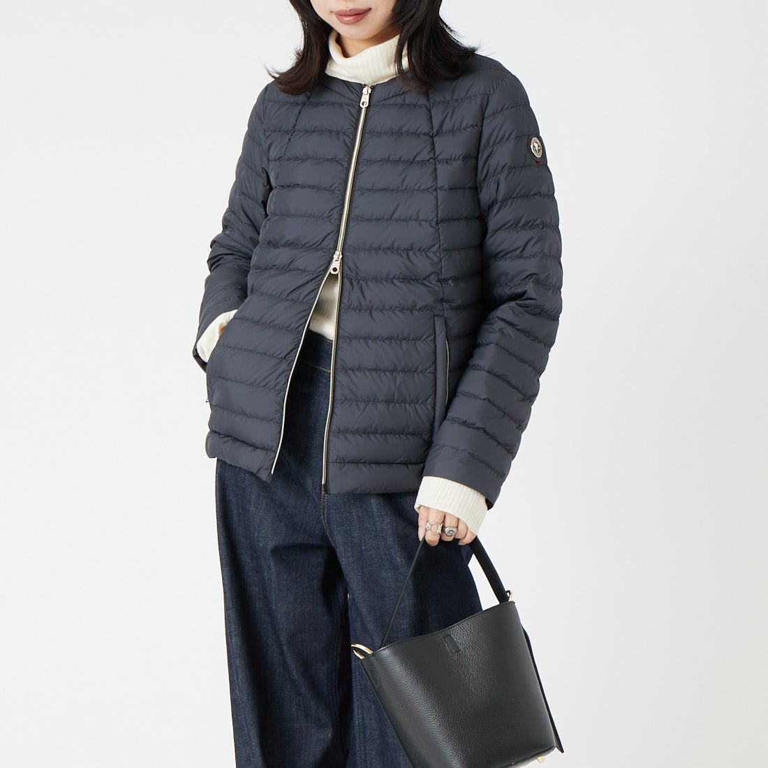CAPE HORN [ケープホーン] USHUAIA / ウシュアイア フーデッド ダウンジャケット [D2543] 501 BLACK &&モデル身長：162cm 着用サイズ：40&&