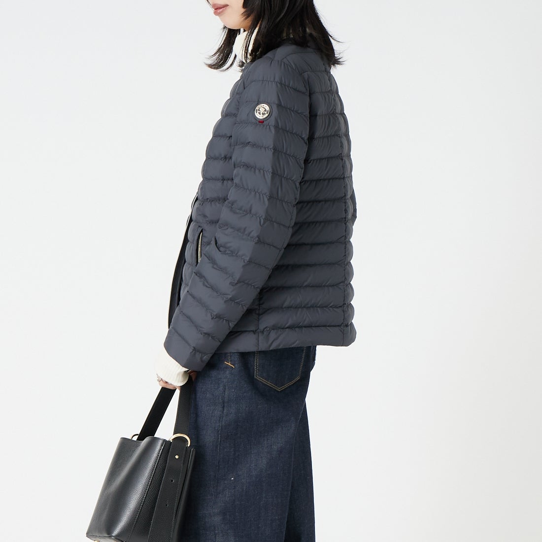 CAPE HORN [ケープホーン] USHUAIA / ウシュアイア フーデッド ダウンジャケット [D2543] 501 BLACK &&モデル身長：162cm 着用サイズ：40&&