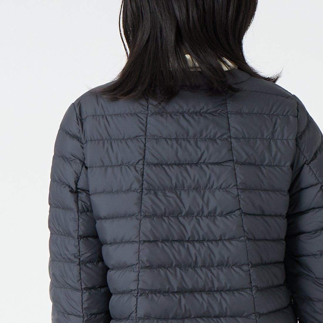CAPE HORN [ケープホーン] USHUAIA / ウシュアイア フーデッド ダウンジャケット [D2543] 501 BLACK &&モデル身長：162cm 着用サイズ：40&&