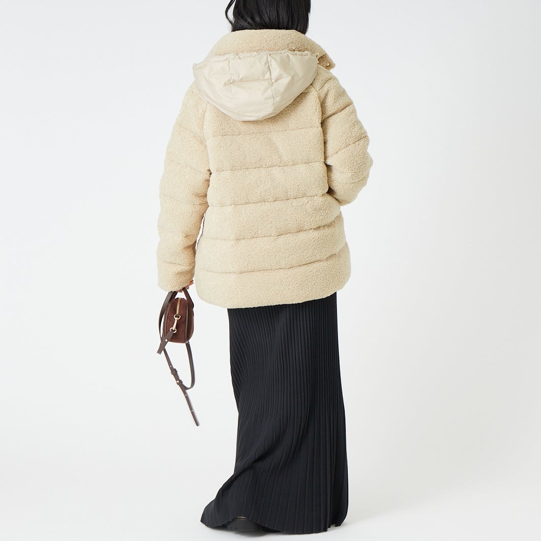 CAPE HORN [ケープホーン] TARABA / タラバ ボアダウンジャケット [D2591] 110 SPUGNO &&モデル身長：162cm 着用サイズ：40&&