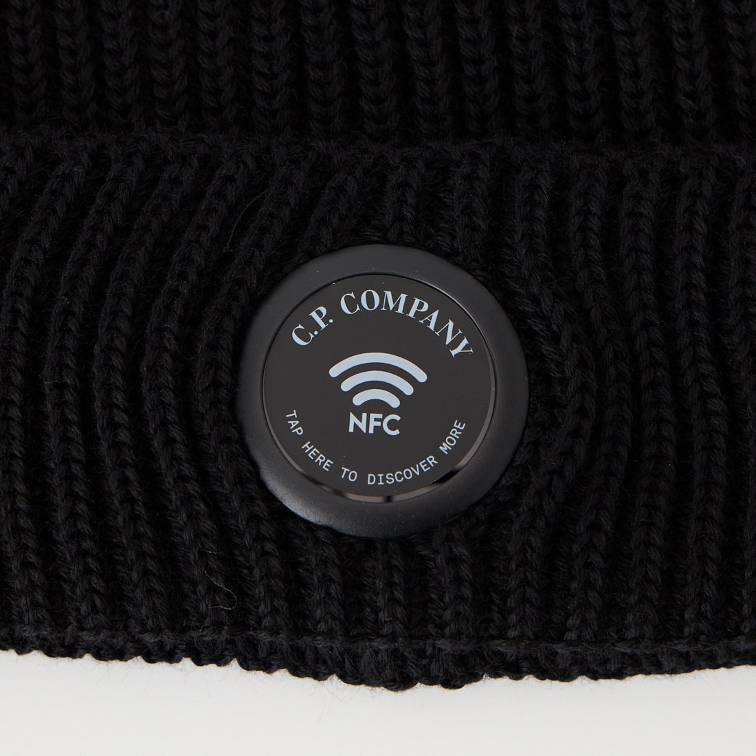 C.P.COMPANY [シーピーカンパニー] エクストラファインウール ニットキャップ [RFCMAC739A] 999 BLACK