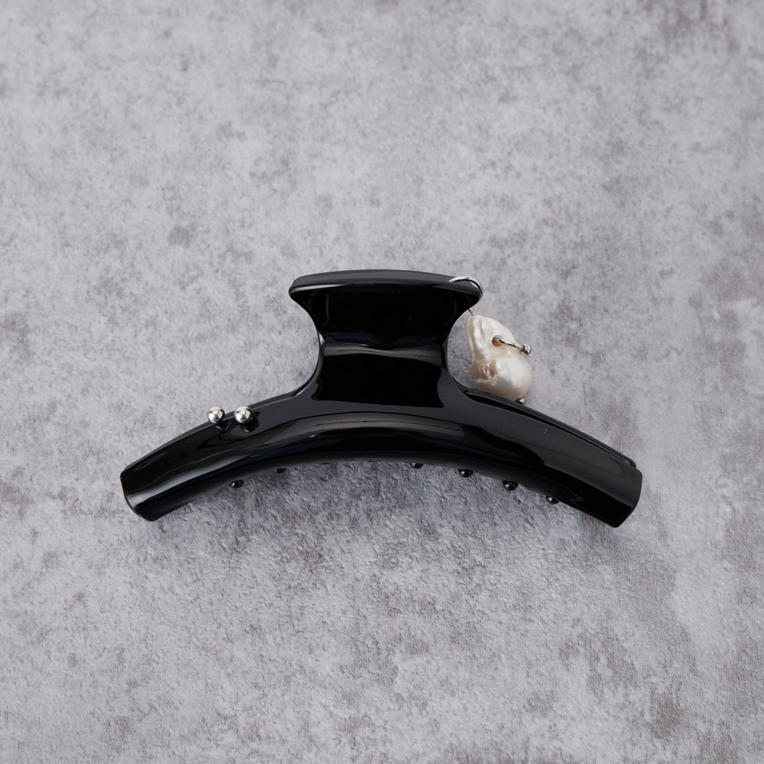 heyep [ヘイップ] パールモチーフ ヘアクリップ [HP09626] BLACK